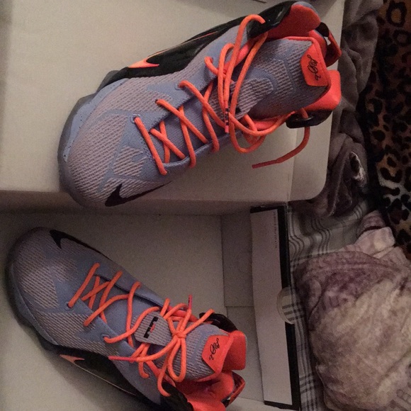 ... - Picture 3 of 4